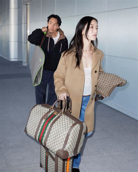 Ni Ni, Chang Chen Reunite at the Airport in Gucci's New Valigeria 